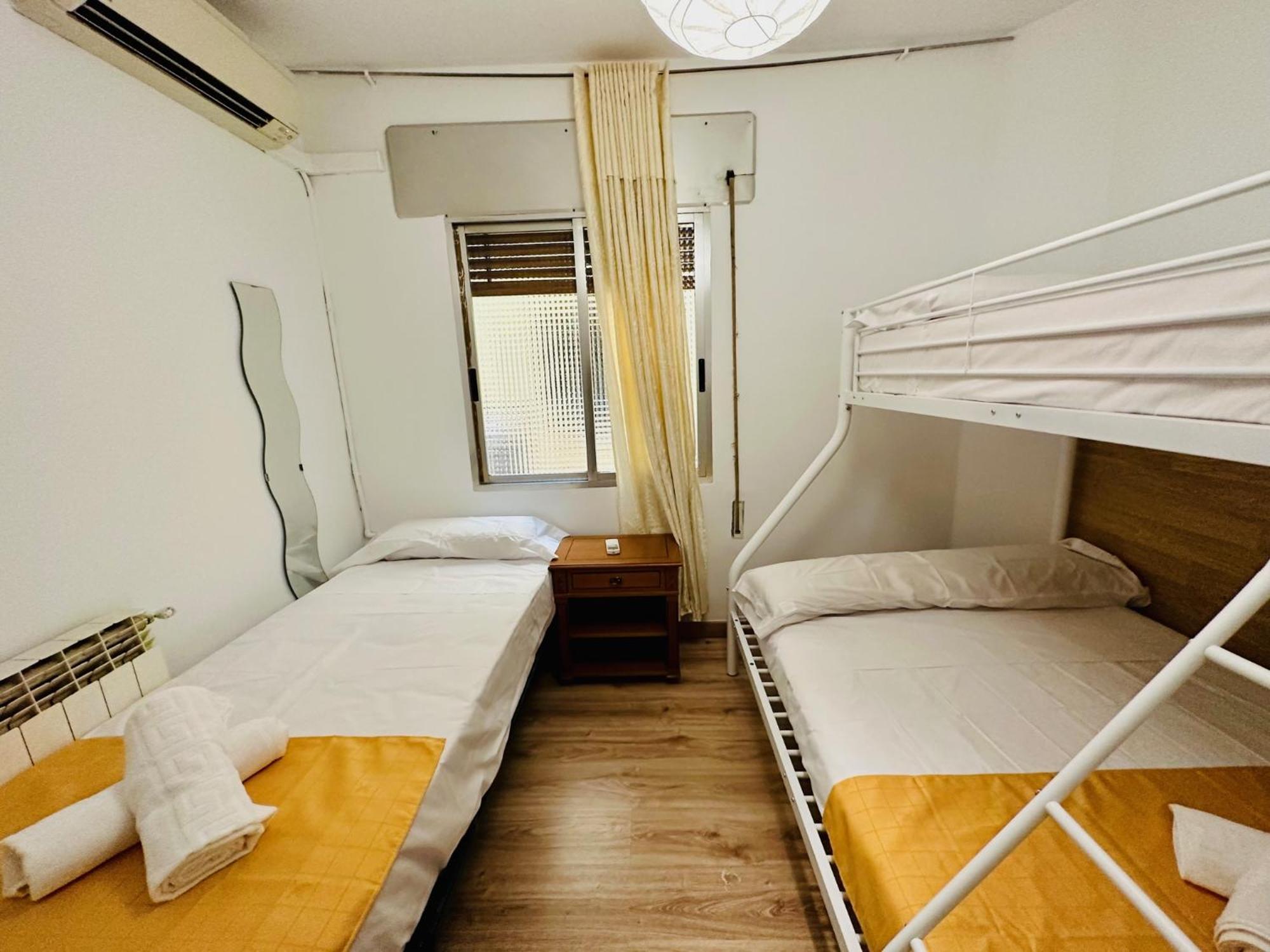 Rooms In Madrid Downtown Exterior foto